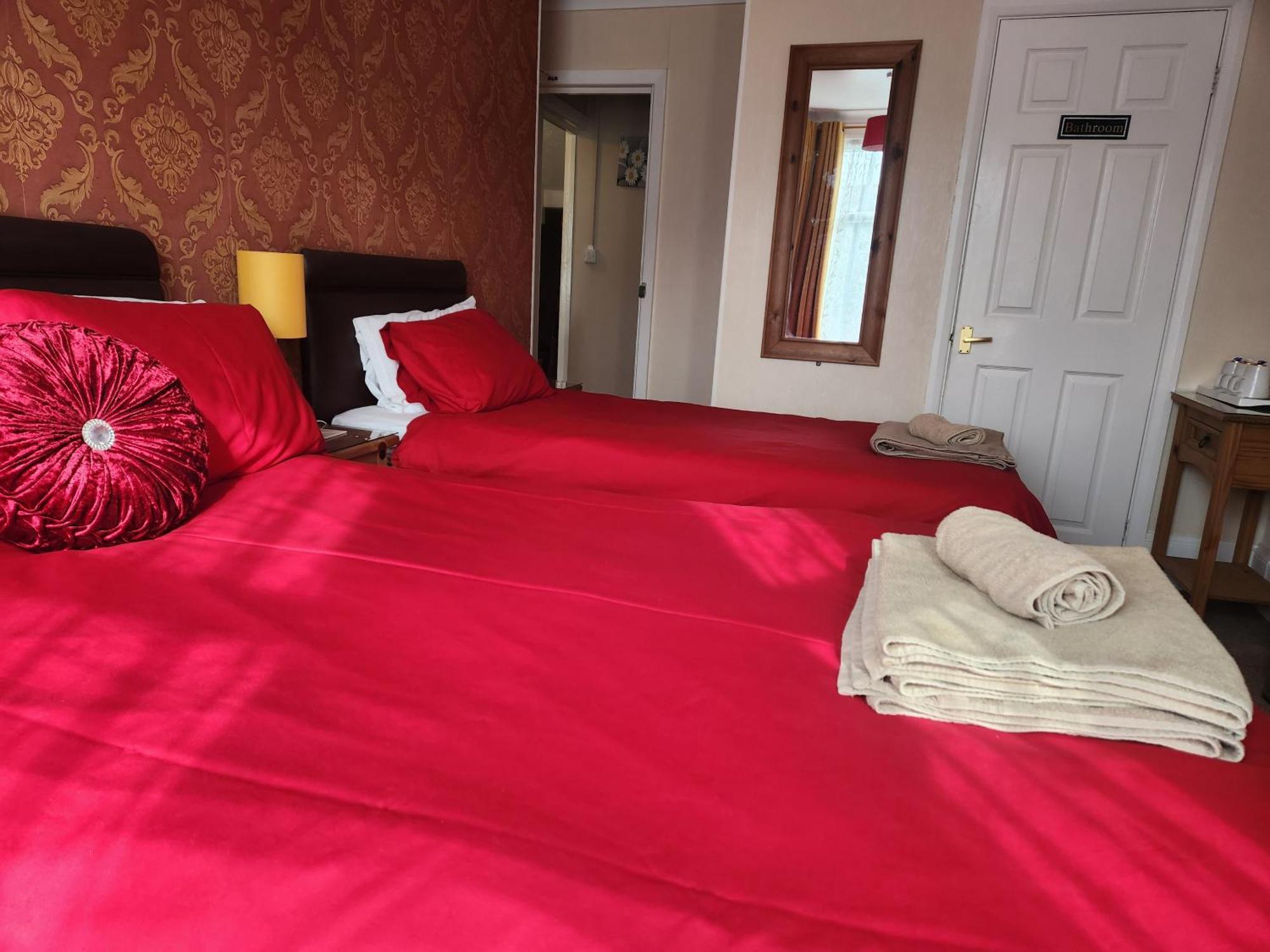 Twin Palms Guesthouse Горад Грэйт Ярмут Екстериор снимка
